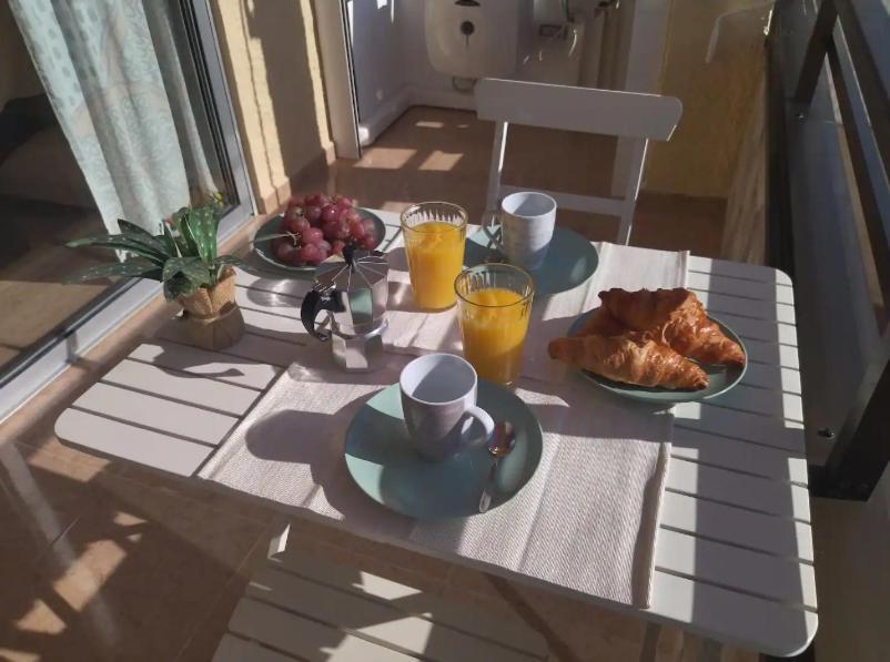 Pool View Accommodation In Playa Del Ingles Маспаломас Екстериор снимка